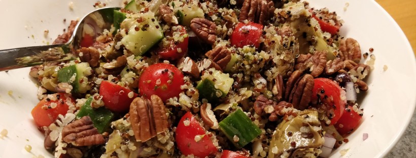 Mediterraner Pesto-Quinoa-Salat