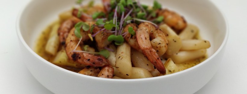 Gebratener Spargel mit Garnele und Vanille