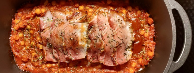 Faschierter Braten mit Kichererbsen-Tomatensauce