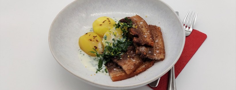 Stegt flæsk med persillesovs 🇩🇰